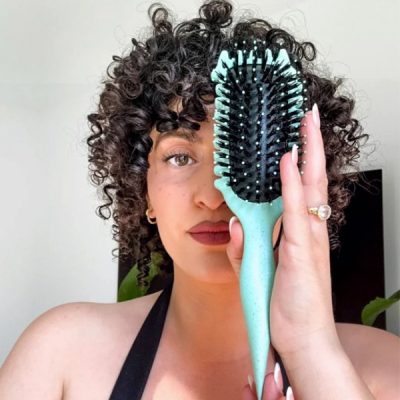 Kefa, ktorá definuje kučery po celý deň | CURLISTA